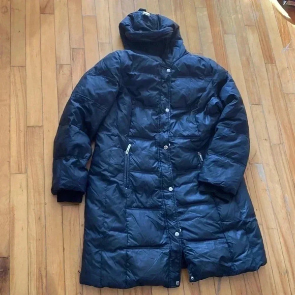 Down  filled Michael Kors coat - Picture 1 of 10
